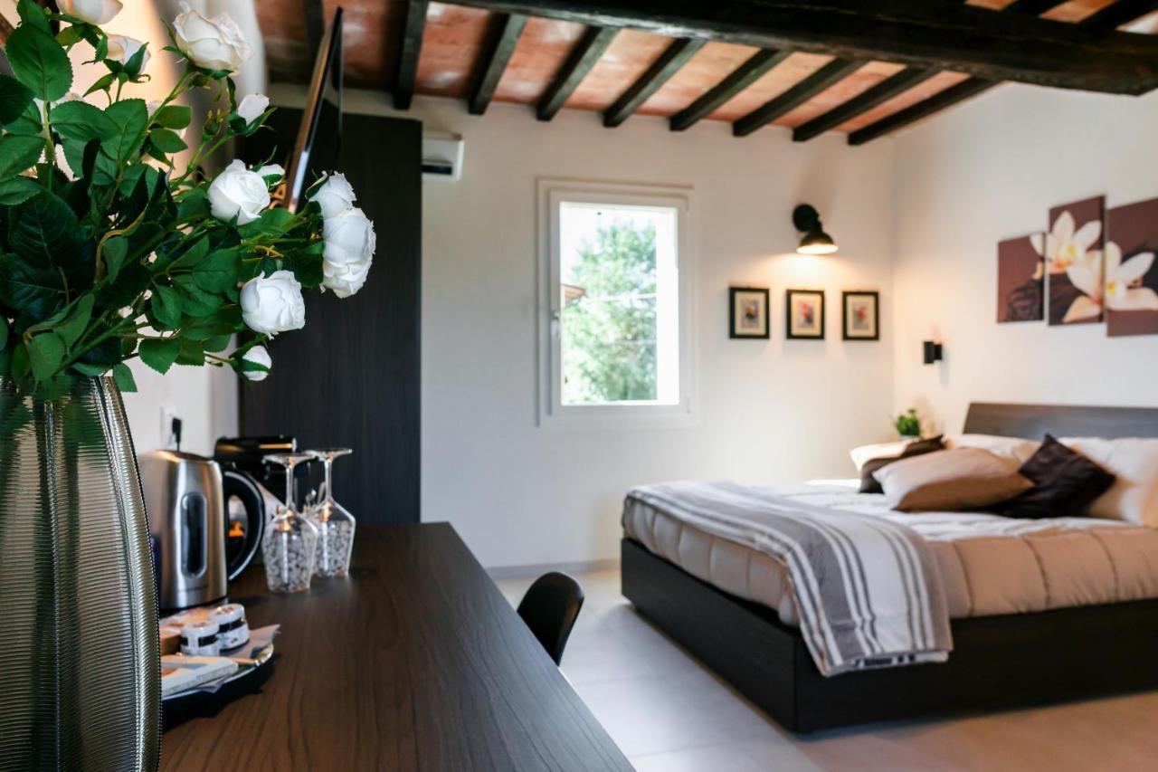 Ca' Ross Bed and Breakfast Formigine Exteriör bild